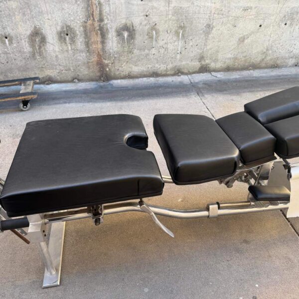 Zenith Treatment Table